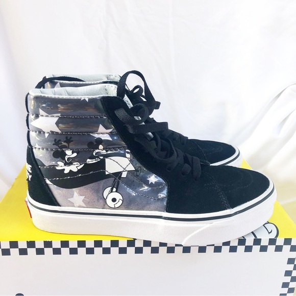 VANS X DISNEY SK8-HI MICKEY PLANE CRAZY BLACK & WHITE SNEAKERS SIZE 6.5W - Picture 2 of 9